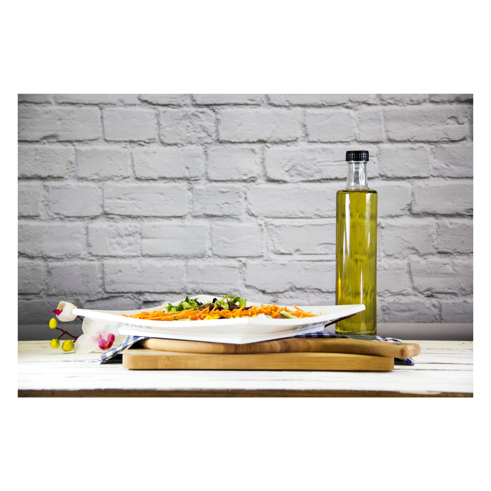 CONSOL ROUND OIL/VINEGAR BOTTLE WITH BLACK LID, 500ML
